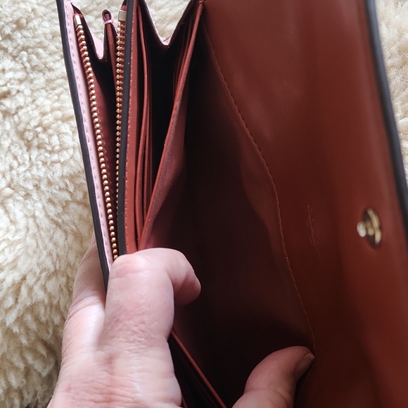 Gorgeous Coach Strawberry Colorblock Signature Leather Long Wallet ππ€π€π - Picture 11 of 16